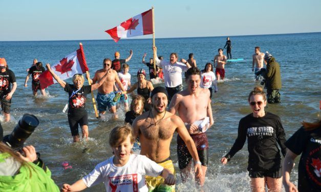Icy Polar Bear Dip Raises Nearly $150,000 for Clean Water