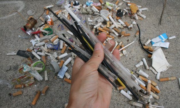 San Francisco Moves to Ban Plastic Straws