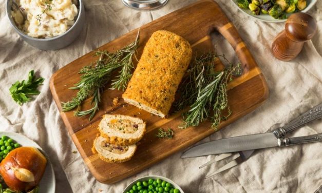 Enjoy a Cruelty-Free Thanksgiving With These Delicious Vegan Roasts