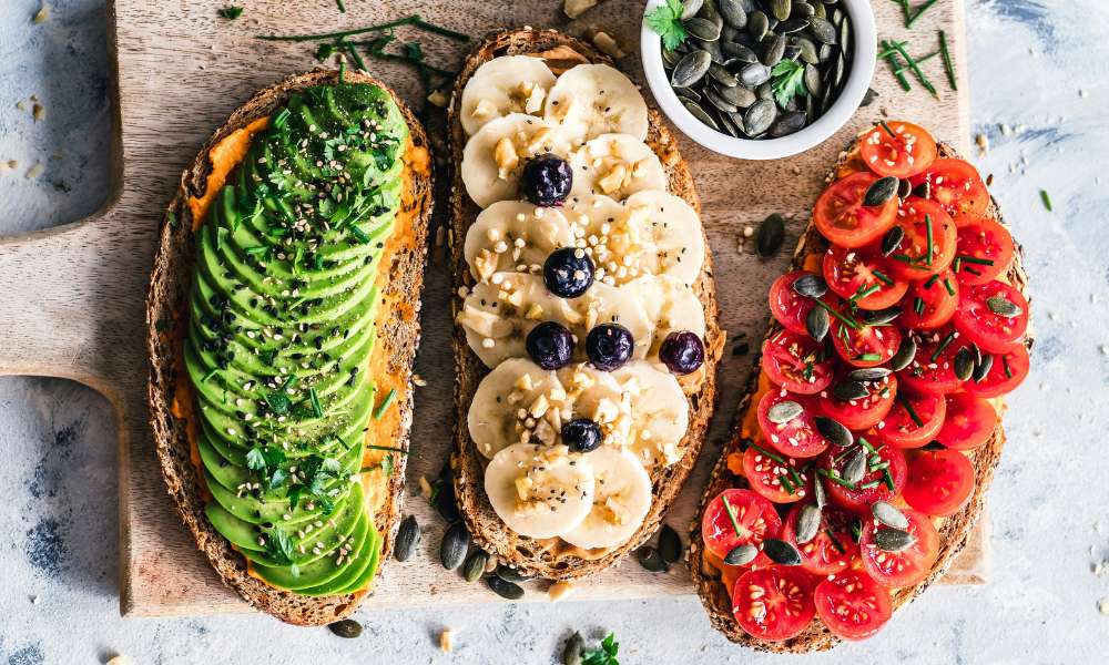 plant-based breakfast toasts