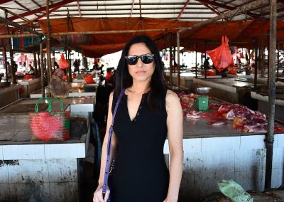 Nina Jackel at Indonesian live animal market